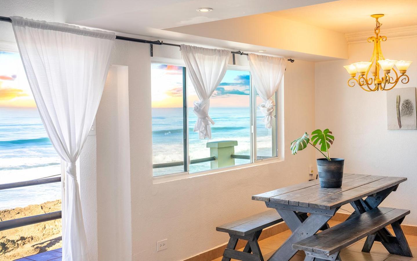 Beachfront Two Bedroom With 3 Beds Tijuana Exterior photo